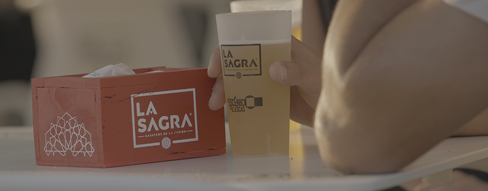LA SAGRA patrocina El Escénico de Illescas que triunfa de nuevo, Cerveza LA SAGRA
